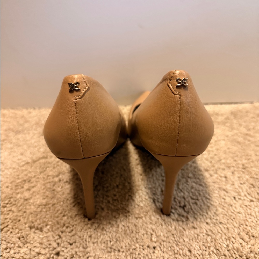 Sam Edelman Nude Pointed Toe Pumps | Size 7.5 Wide | Classic Heels - Picture 2 of 5
